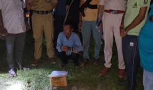 আড়াই কোটি টাকার ইয়াবা উদ্ধার নিলামবাজার সীমান্তে,  জালে এক পাচারকারী।